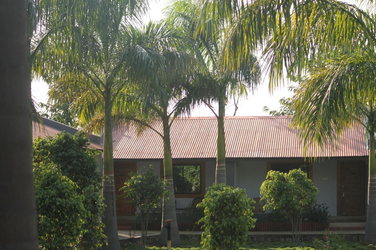 Tadoba Tiger Valley Resort Chandrapur Exterior foto